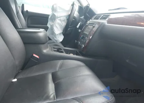 2012 Chevrolet Suburban K2500 Lt из США, поврежденный, VIN 1GNWKMEGXCR232792